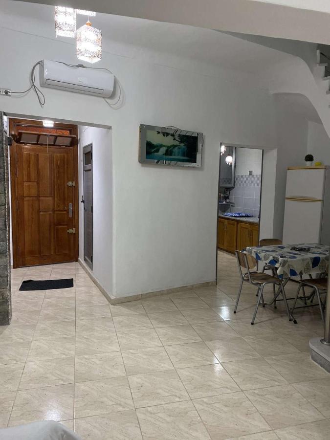 Bizerte Maison En Plein Coeur De La Medina Exterior foto